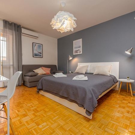 Apartment Angelina Free Public Parking Zadar Extérieur photo
